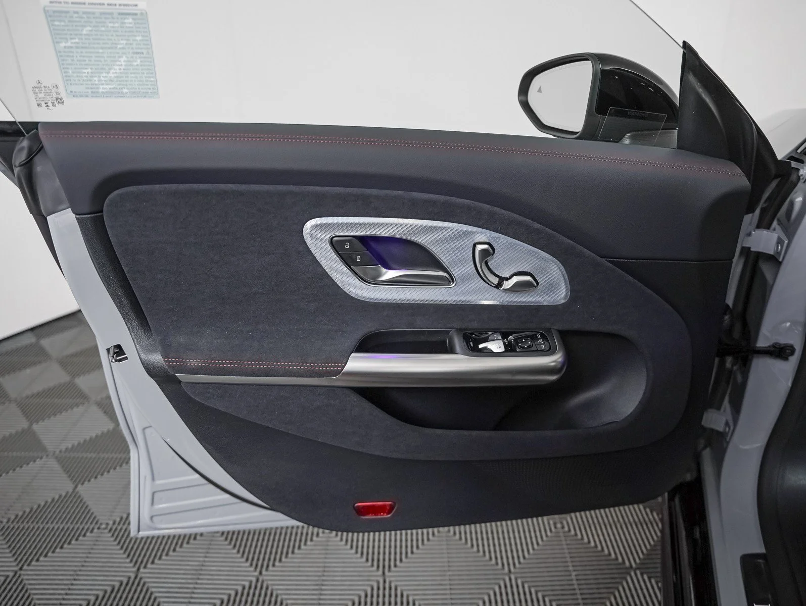 New 2027 Alpine Grey Mercedes-Benz CLA 250+ Electric image 21
