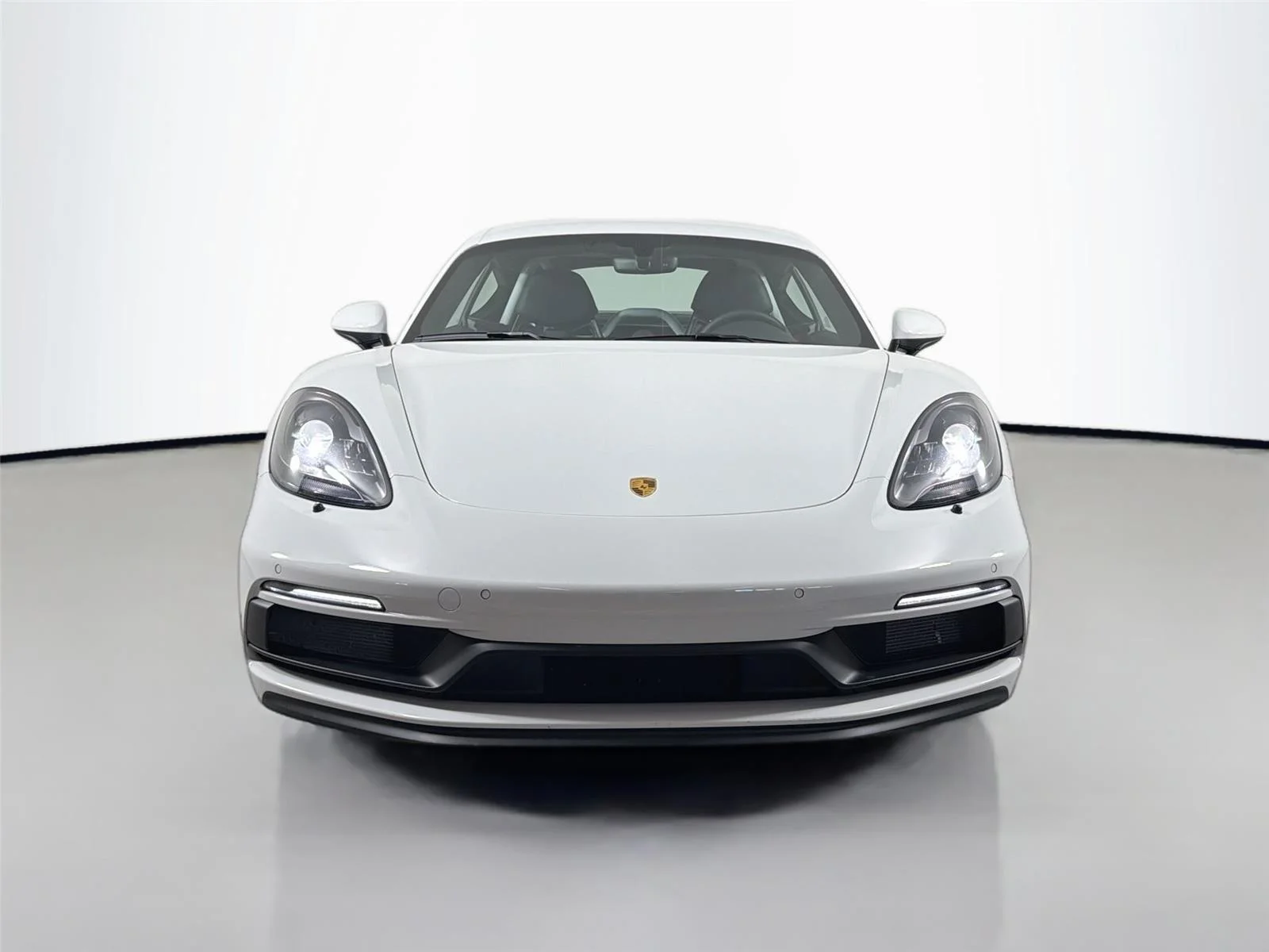 Certified Used 2025 White Porsche GTS 4.0 image 10