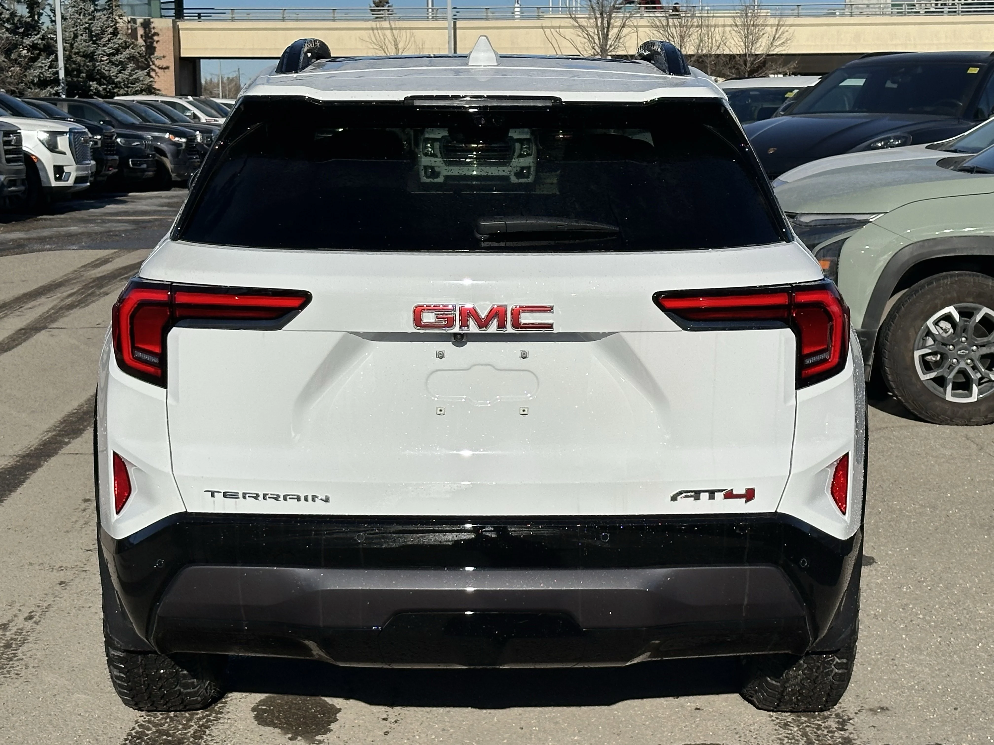 New 2026 Summit White GMC AWD AT4 image 4