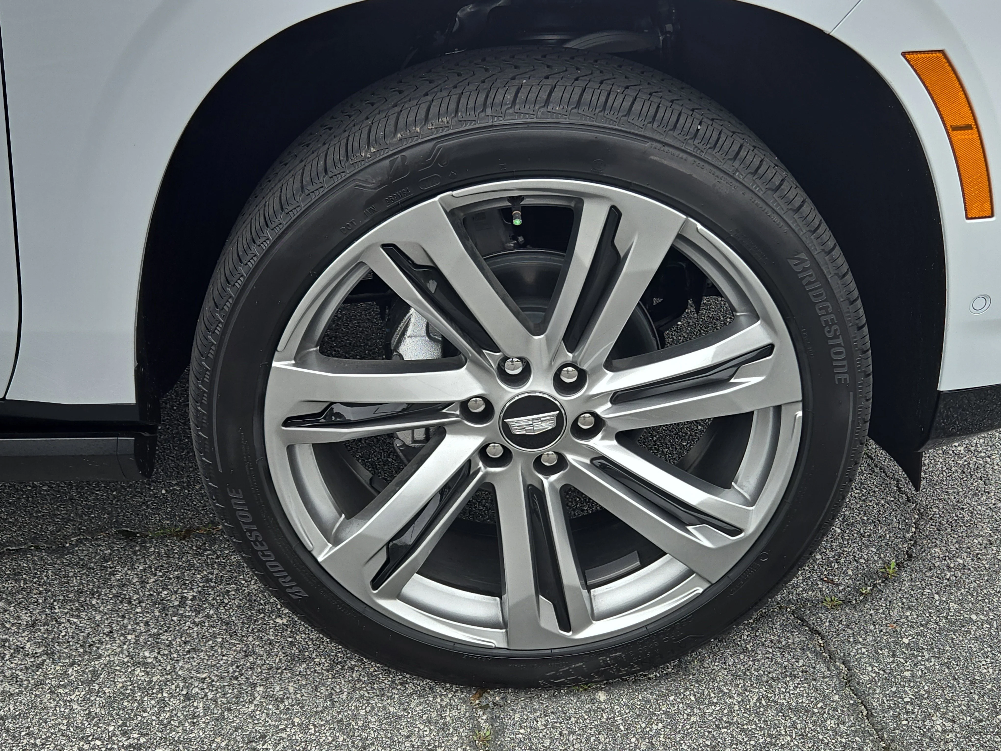 2026 Cadillac Escalade Platinum Sport - Photo 11