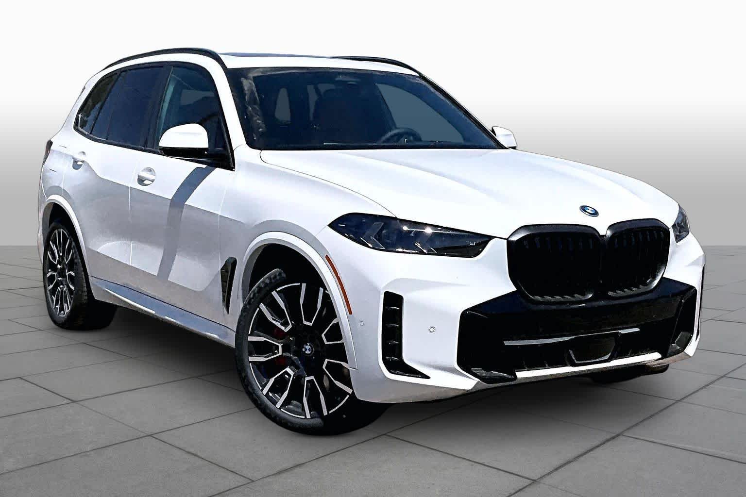 New 2026 Alpine White BMW xDrive50e image 2