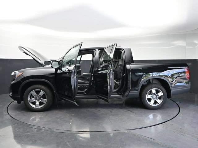 Certified Used 2026 Crystal Black Pearl Honda RTL image 76