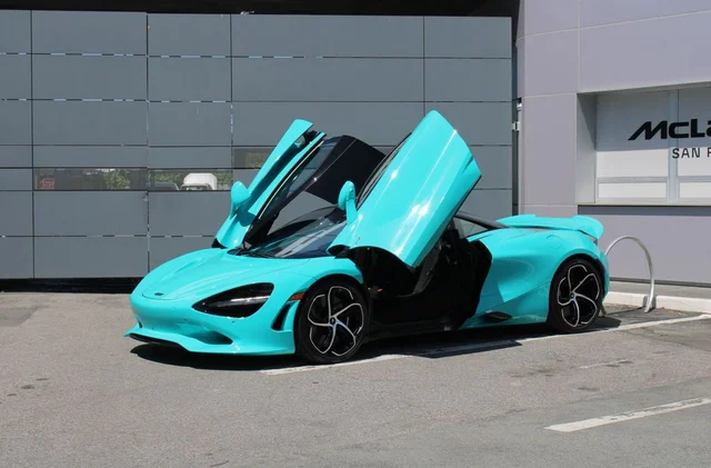 るーら Certified Pre-Owned 2020 McLaren 620R Coupe in Larkspur #UC620069