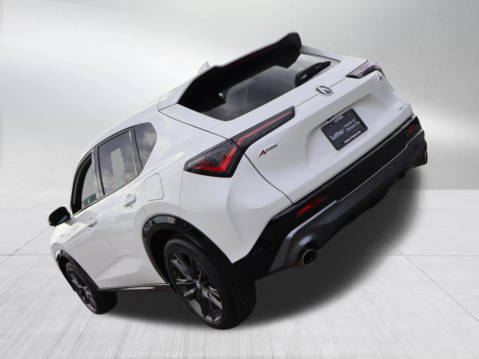 Used 2025 Platinum White Pearl Acura w/A-Spec Package image 5