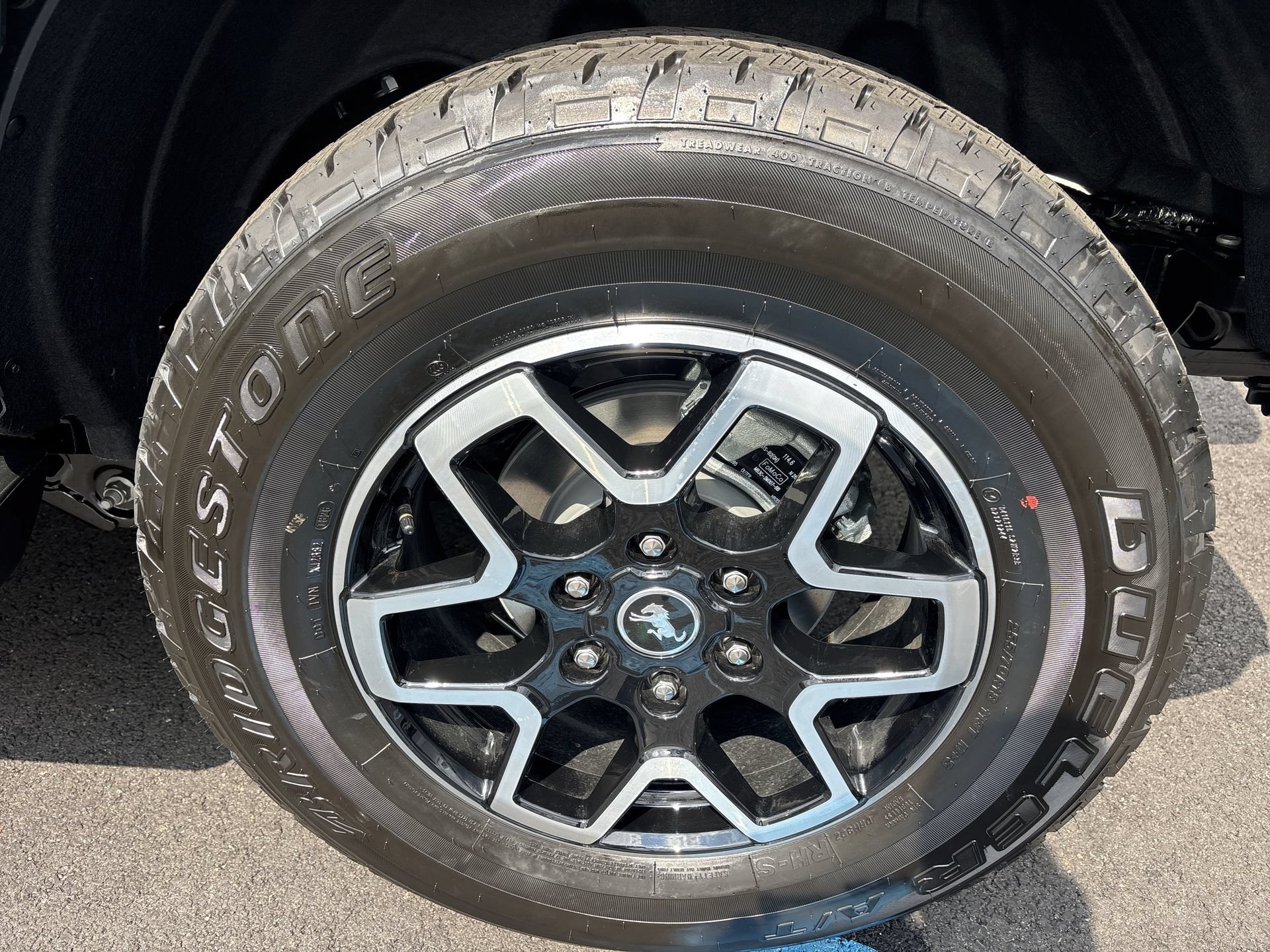 New 2026 Shadow Black Ford Outer Banks® image 18