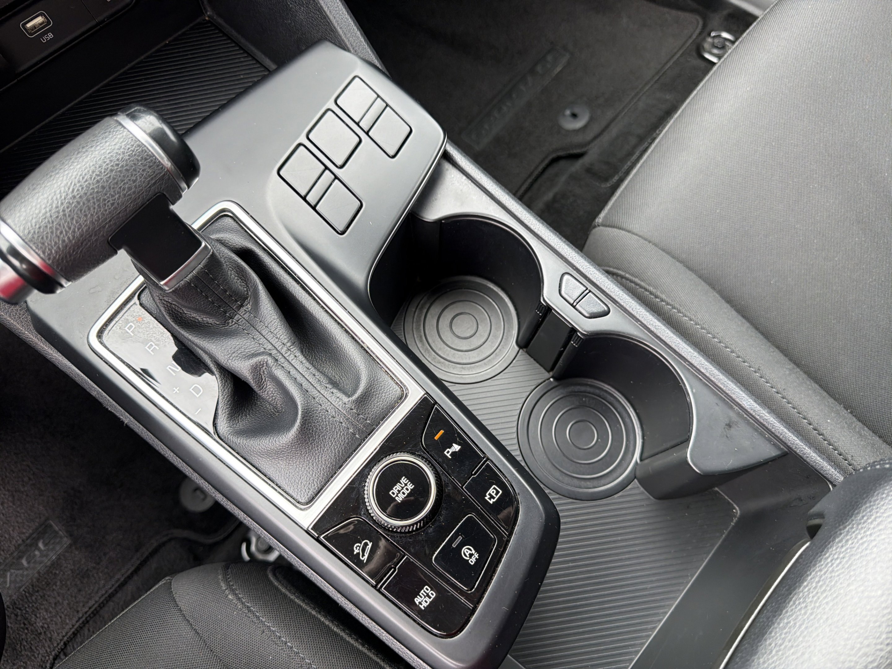 Used 2023 Gravity Gray Kia LX image 8