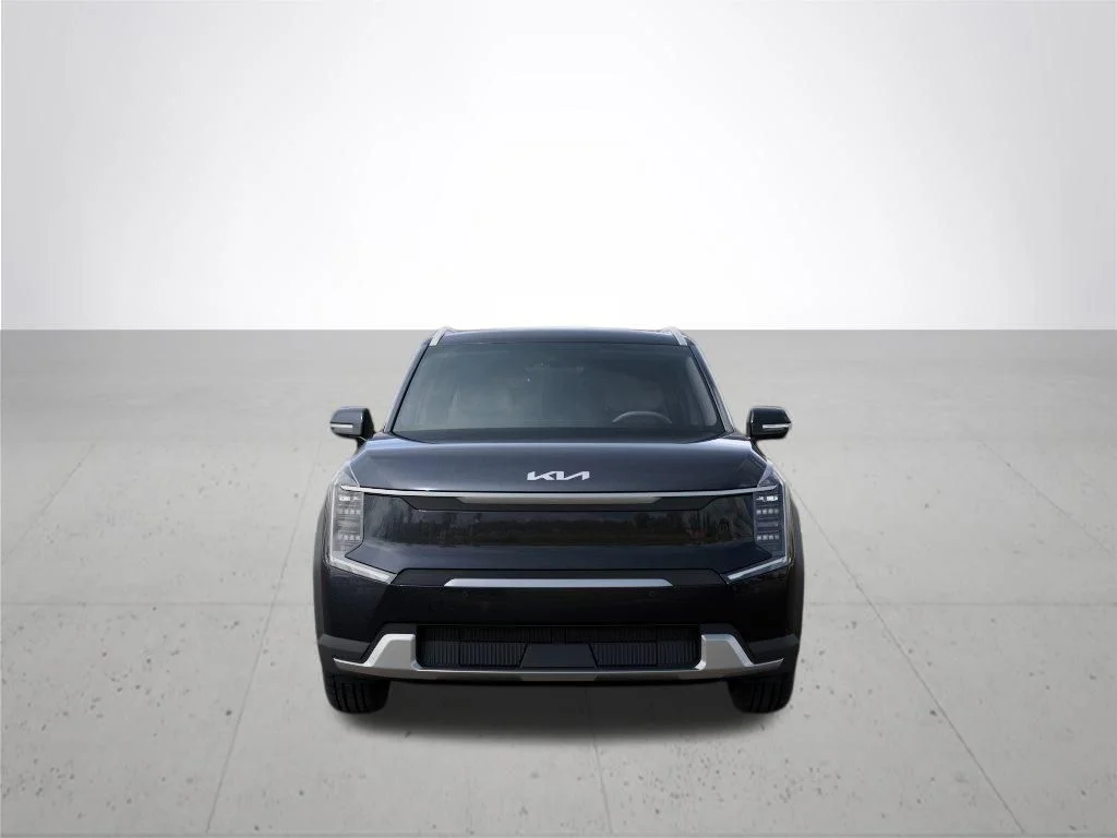 New 2026  Kia Wind image 2