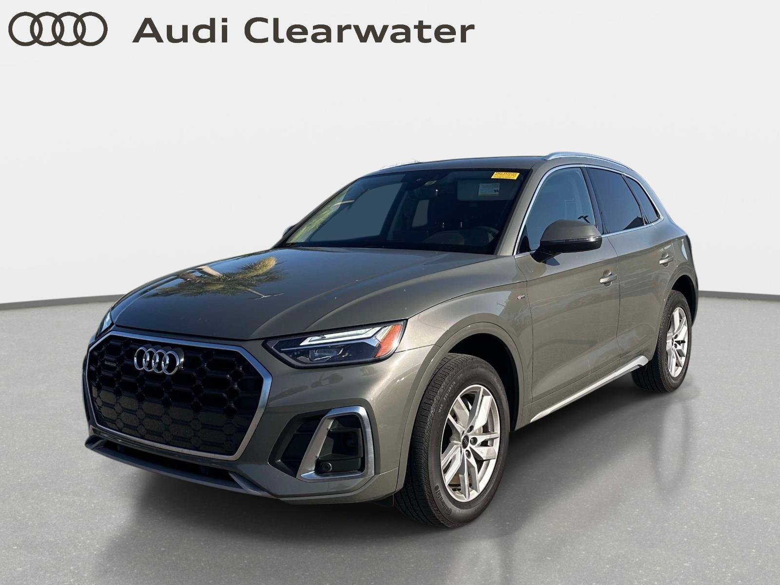 2023 Audi Q5 45 Premium's photo