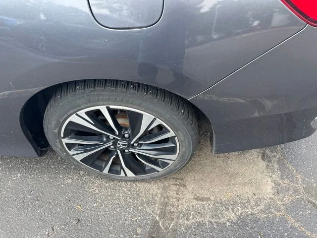 Used 2017 Gray Honda EX-L image 10