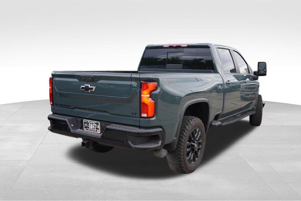 Used 2025 Cypress Chevrolet LT image 3