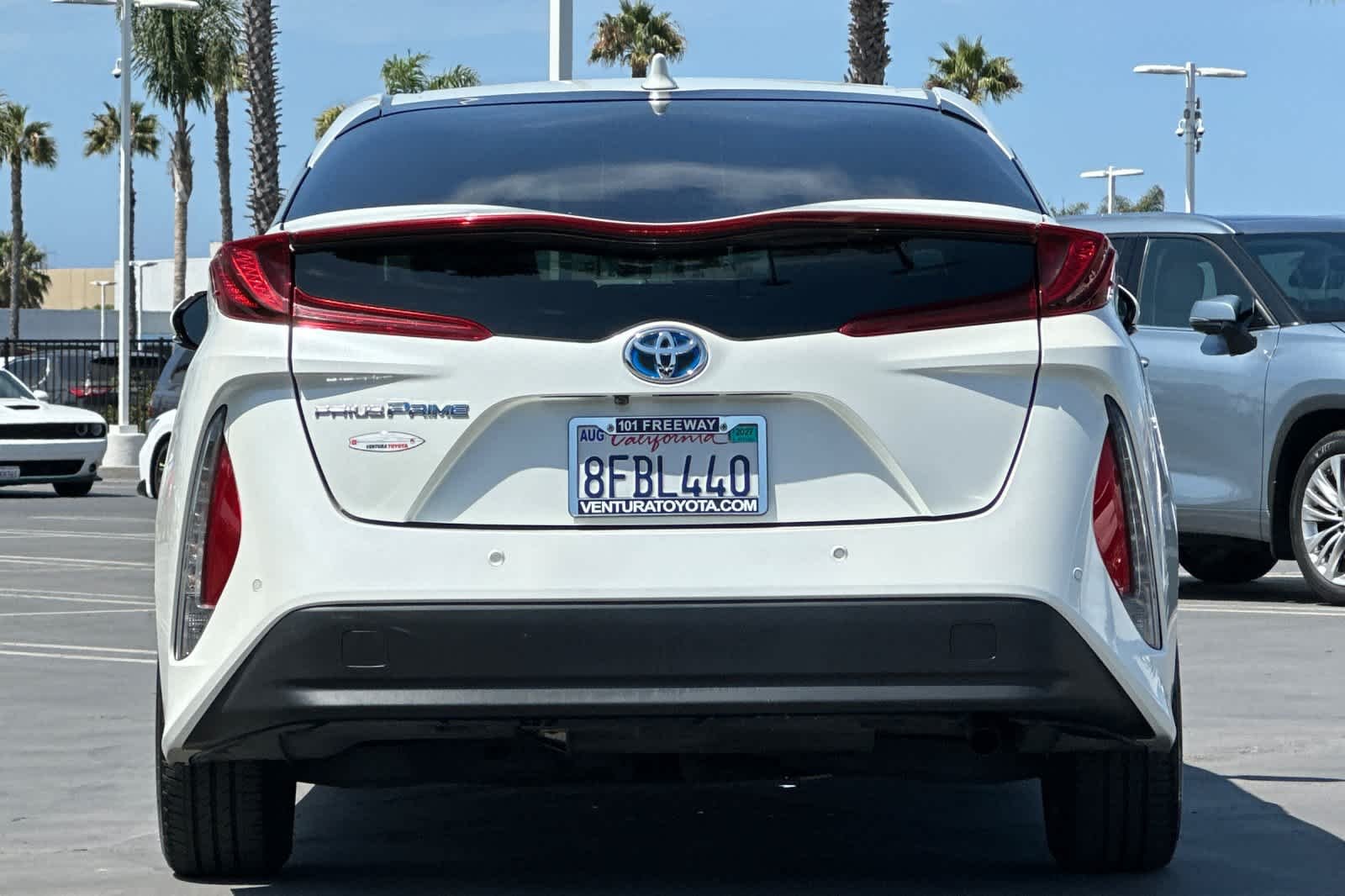 Certified Used 2018 Blizzard Pearl Toyota Advanced image 5