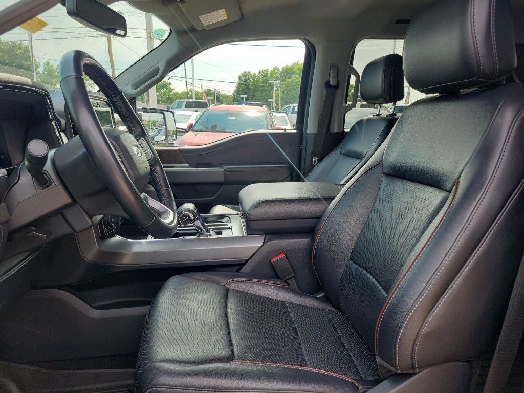Used 2023 Black Ford LARIAT image 16