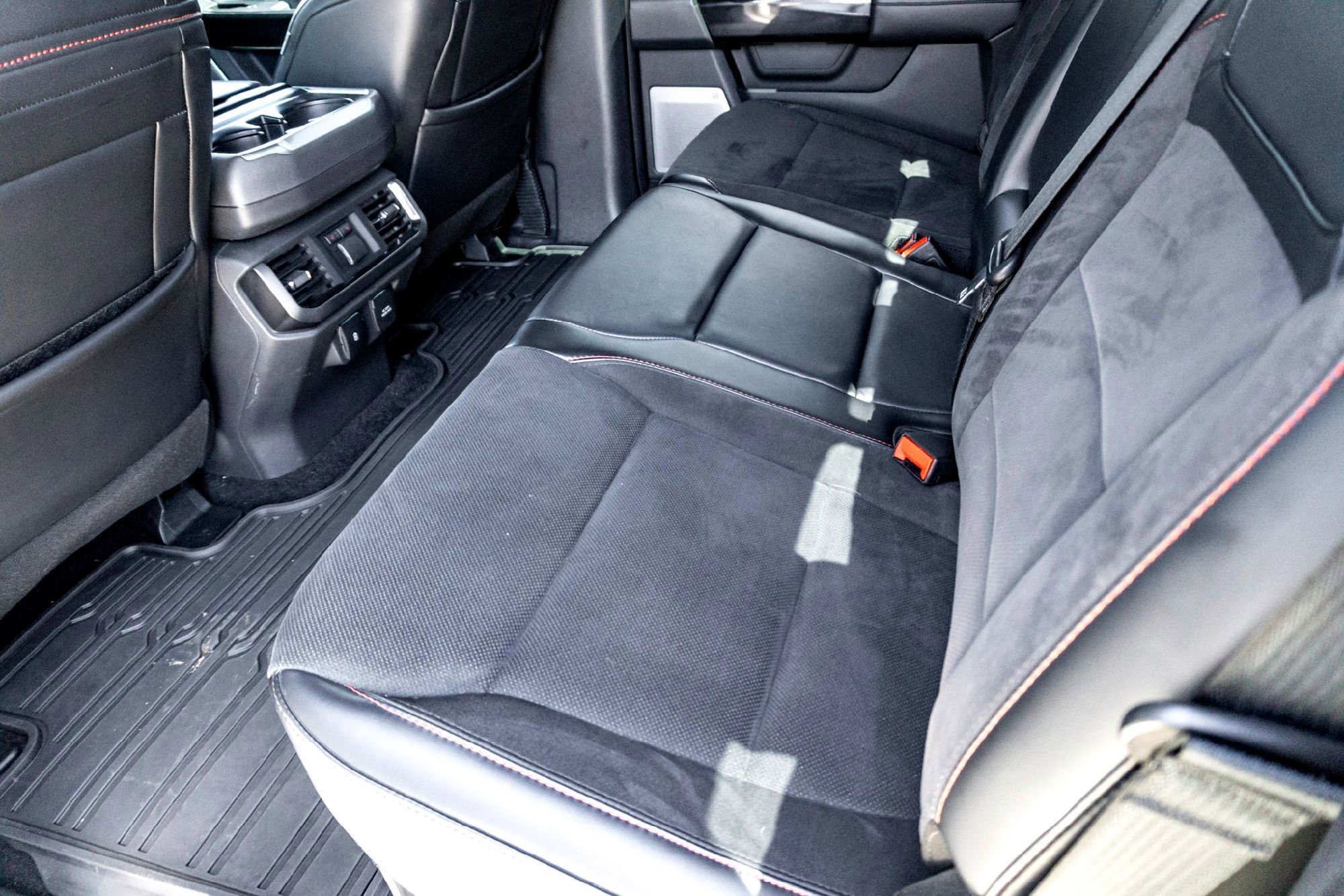 Certified Used 2023 Avalanche Gray Ford Raptor R image 27