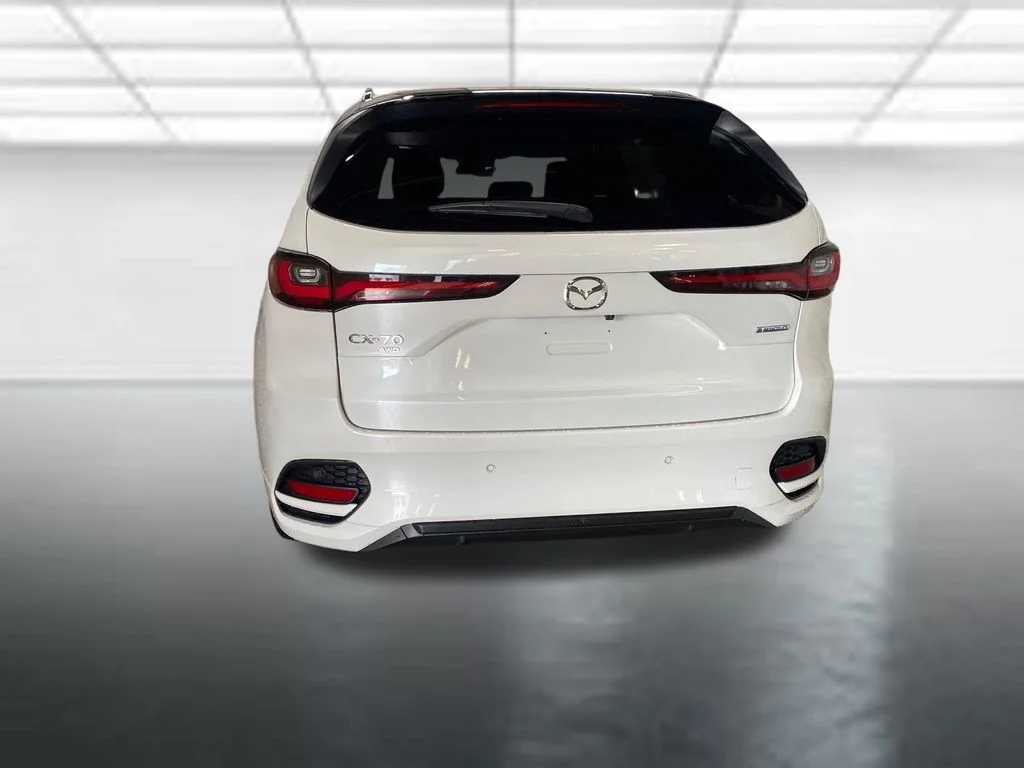 Used 2025 White Mazda 3.3 Turbo S Premium Plus image 6