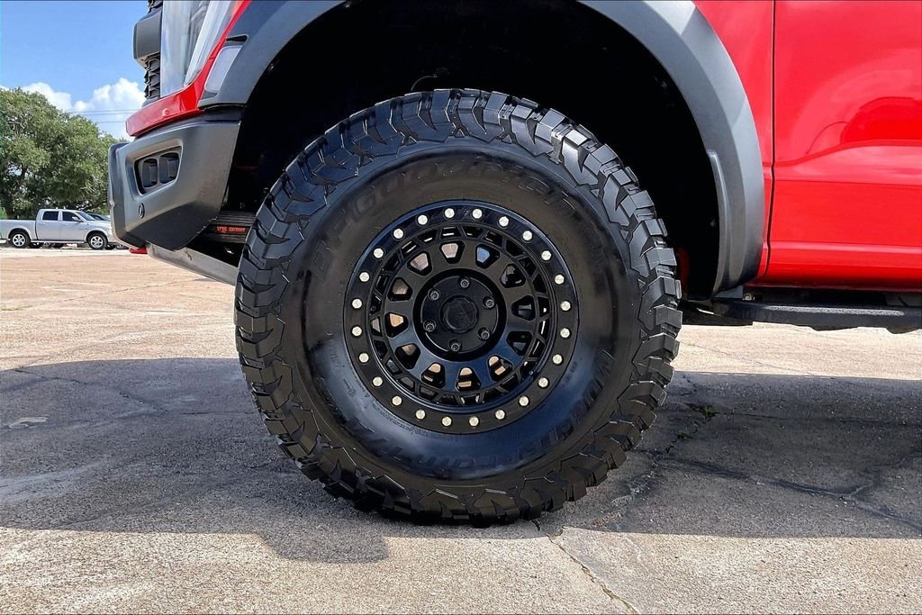 Used 2022 Orange Metallic Ford Raptor image 35