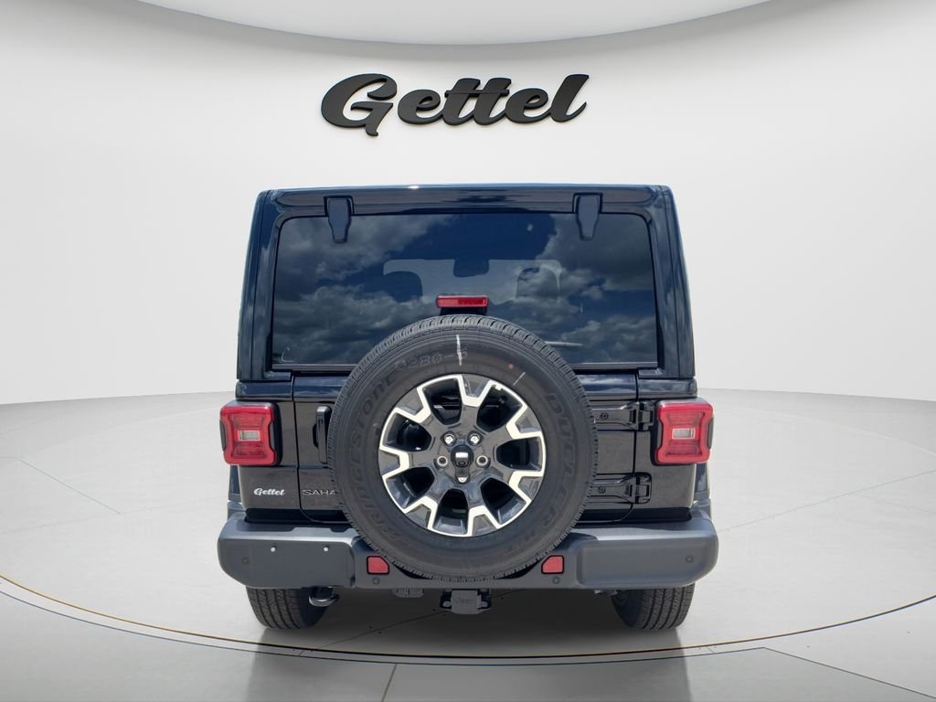 New 2026 Black Clear-Coat Exterior Paint Jeep Sahara image 6