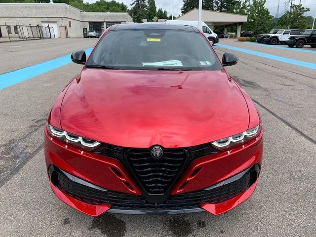 New 2026 Rosso Brera Alfa Romeo Sport Speciale image 10