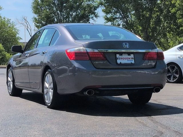 Used 2013  Honda EX-L image 5
