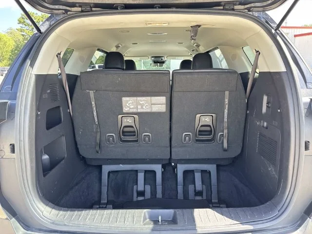Used 2025 Gray Kia LXS image 25