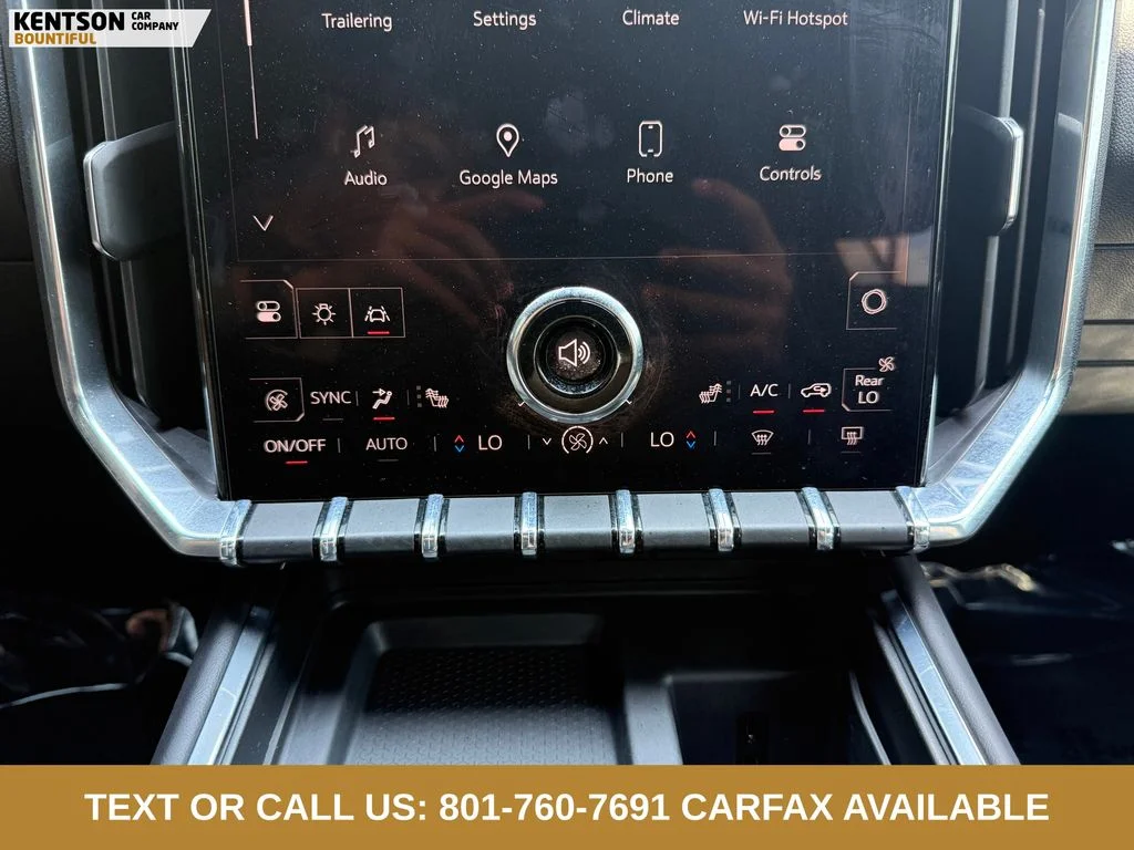 Used 2025 Gray GMC Elevation image 25