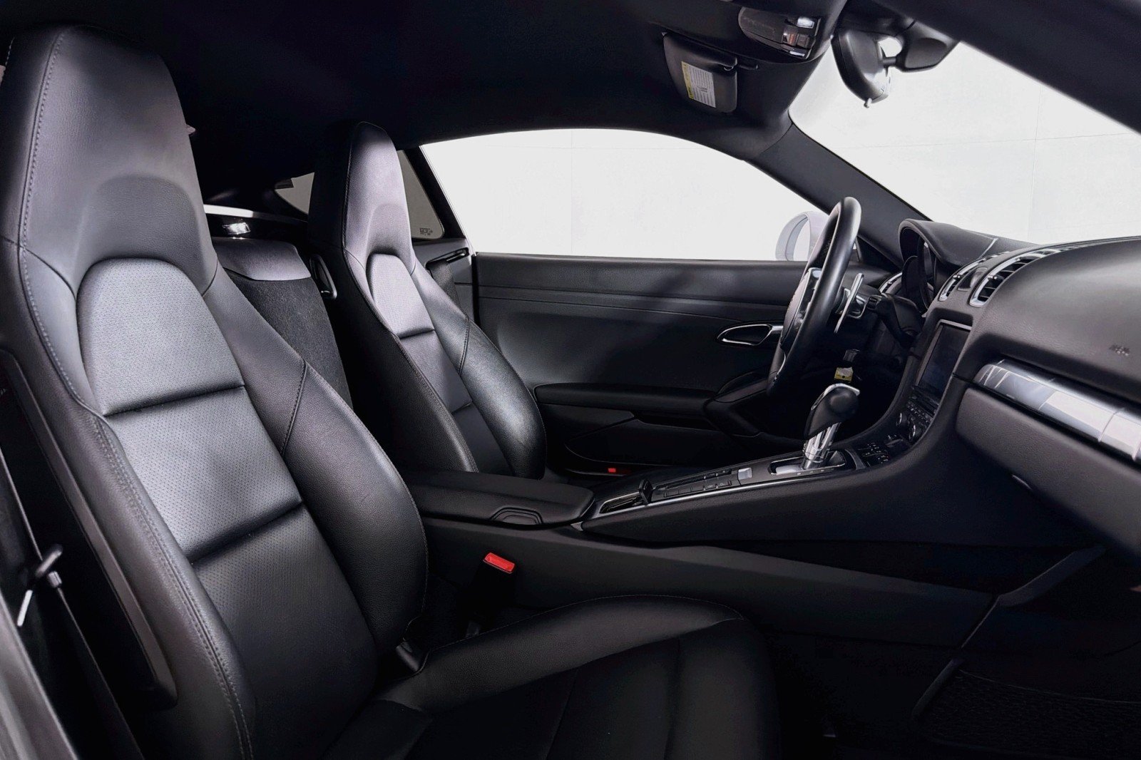 Used 2014 White Porsche  image 7