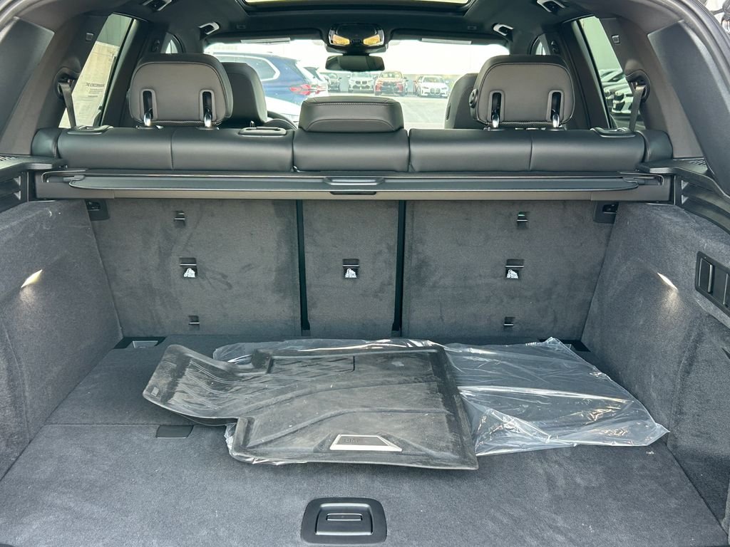 2026 BMW X5 50e - Photo 35