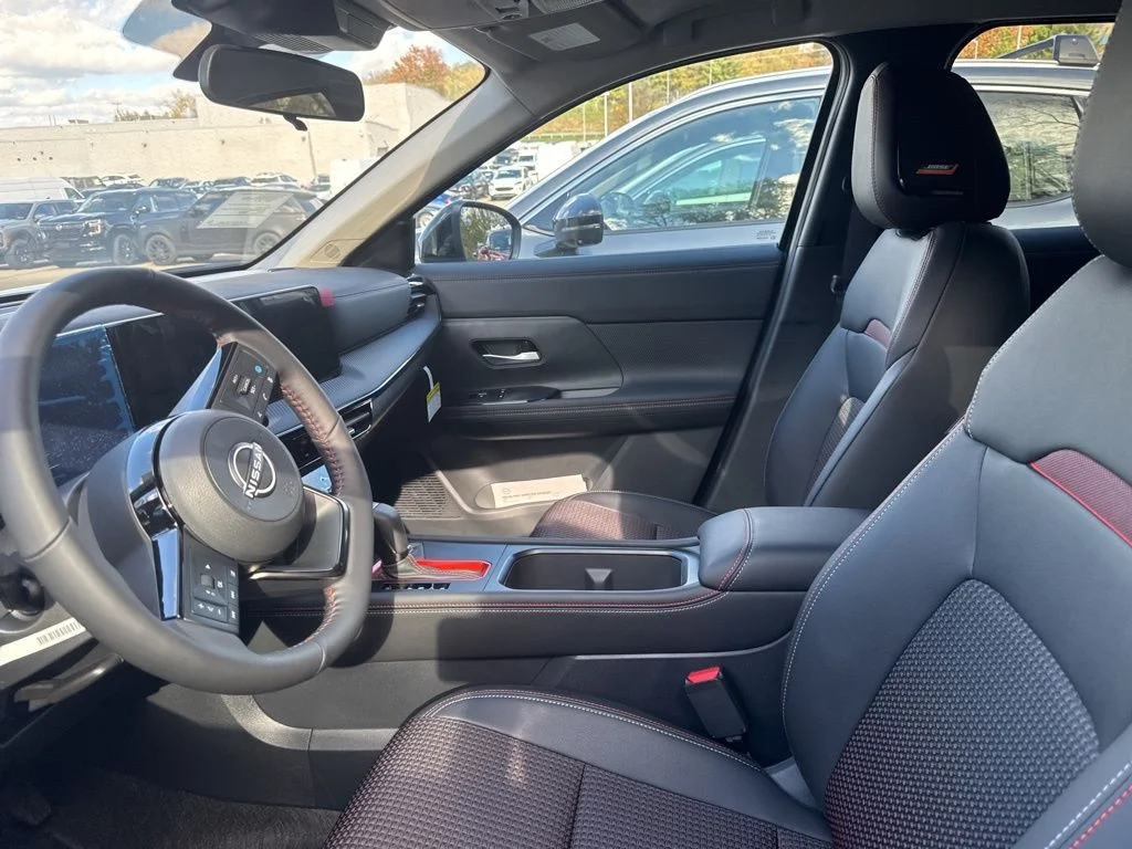 2026 Nissan KICKS SR AWD - Photo 31