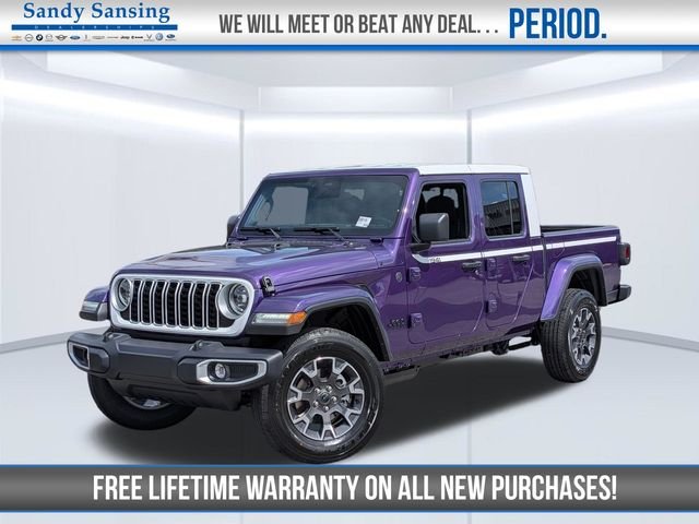 2026 Jeep Gladiator Sahara White Cap
