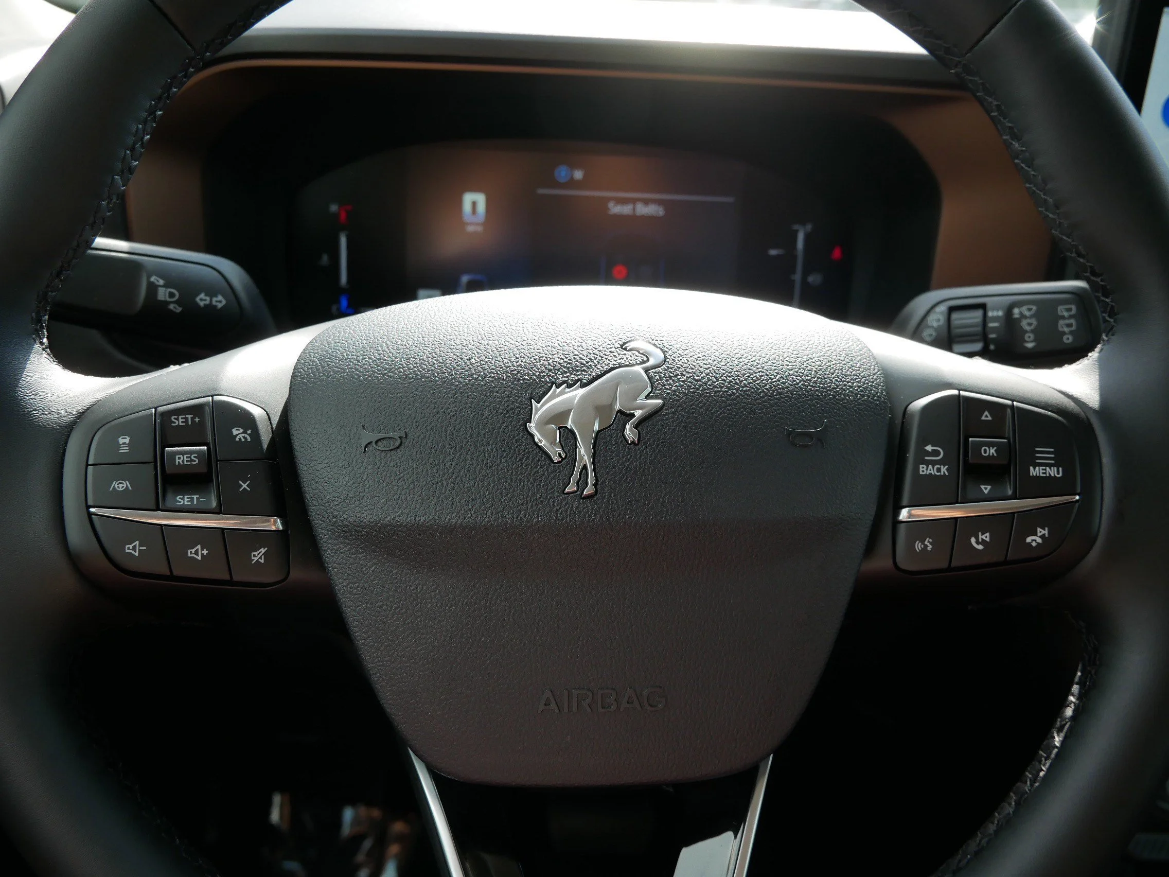 New 2026 Azure Gray Metallic Ford Outer Banks image 25