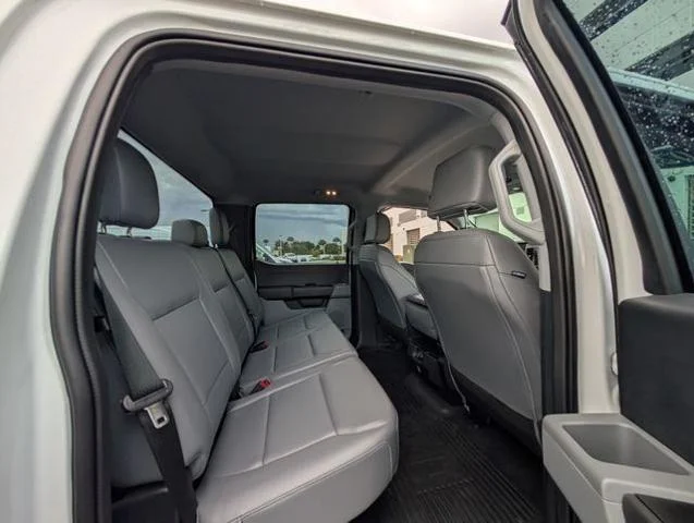 2025 Ford F-350 Super Duty XL - Photo 44