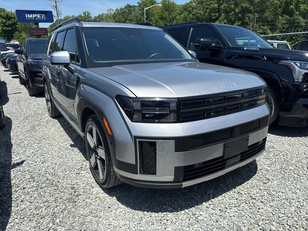 Used 2024 Silver Hyundai Limited image 2