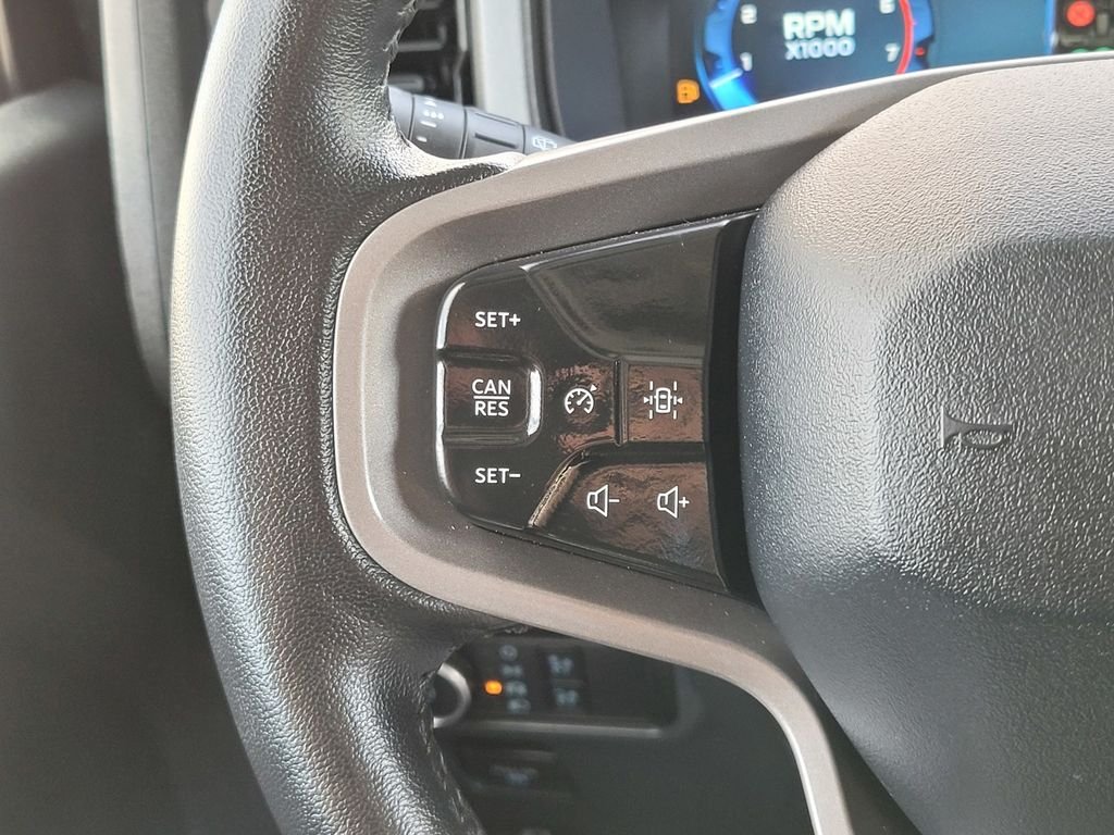Used 2025 Green Ford Badlands image 25
