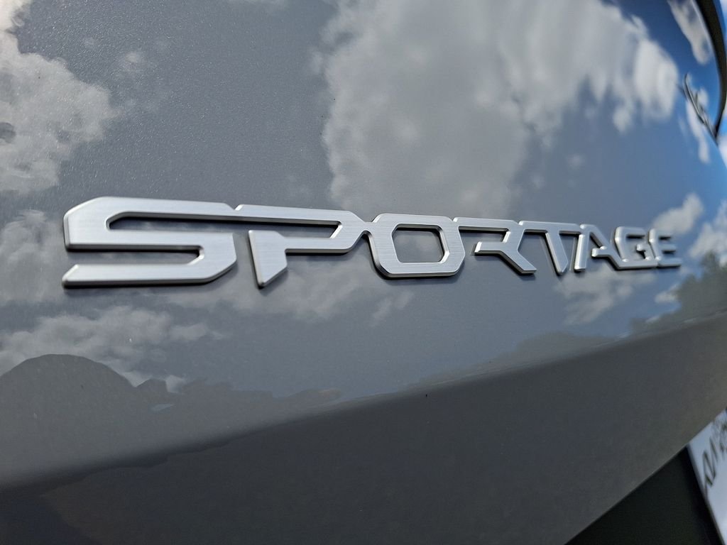 New 2026 Wolf Gray Kia EX image 11
