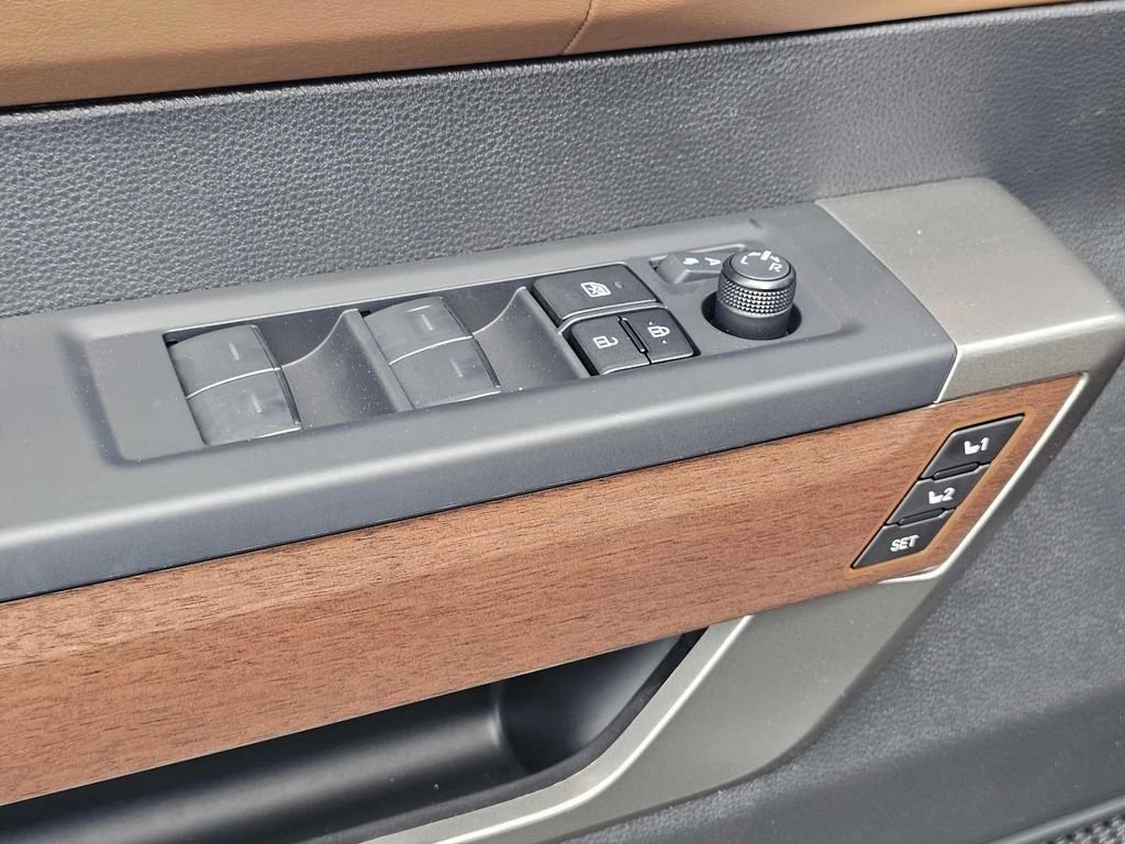2026 Toyota Tundra 1794 Edition - Photo 14