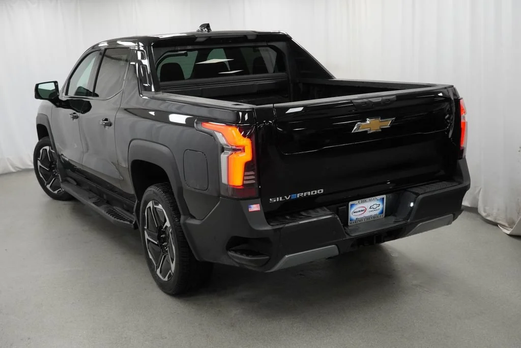 New 2026 Black Chevrolet LT - Max Range image 34