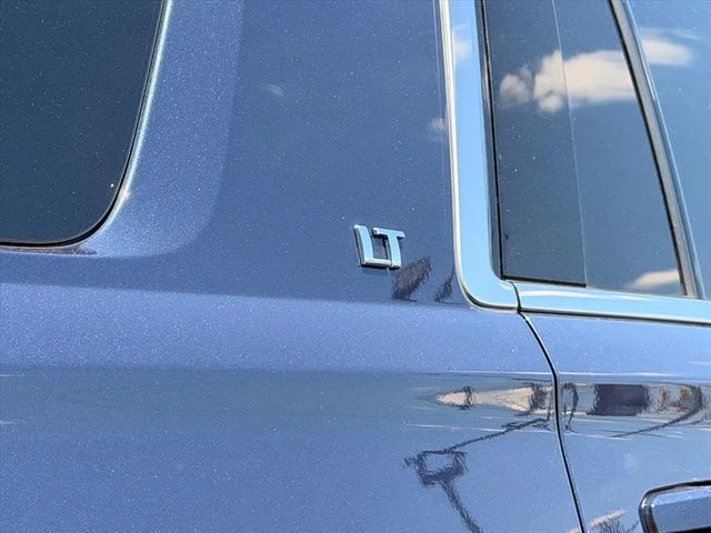 Used 2020 Blue Chevrolet LT image 15