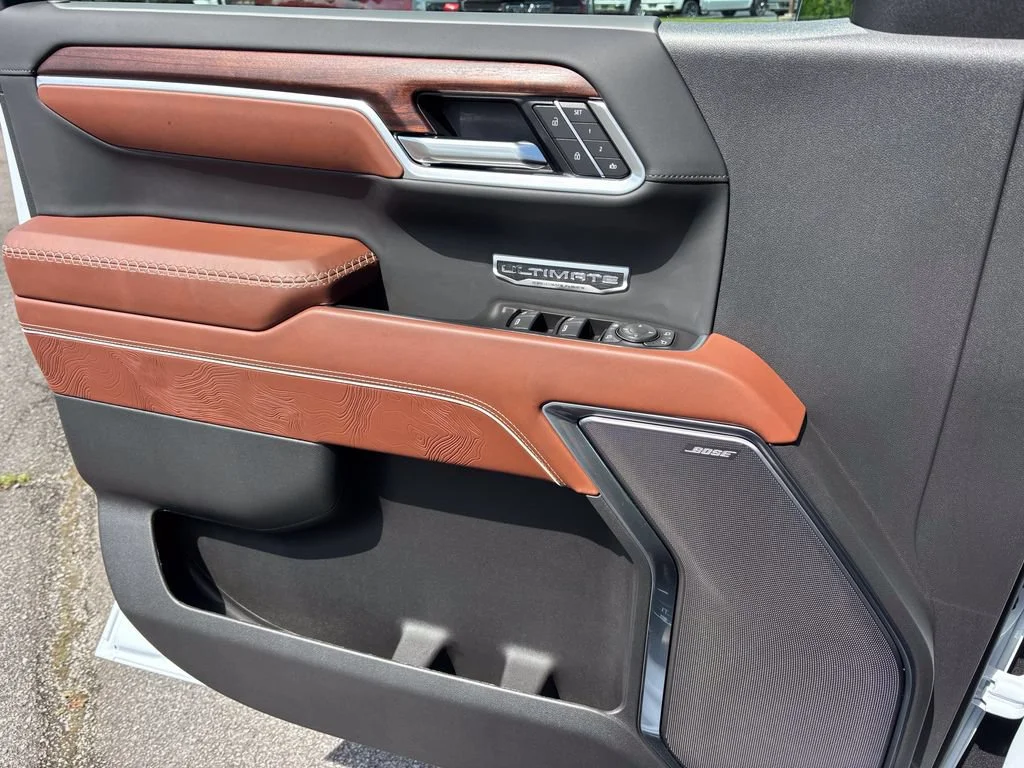 New 2026 Glacier White Tricoat GMC Denali Ultimate image 12