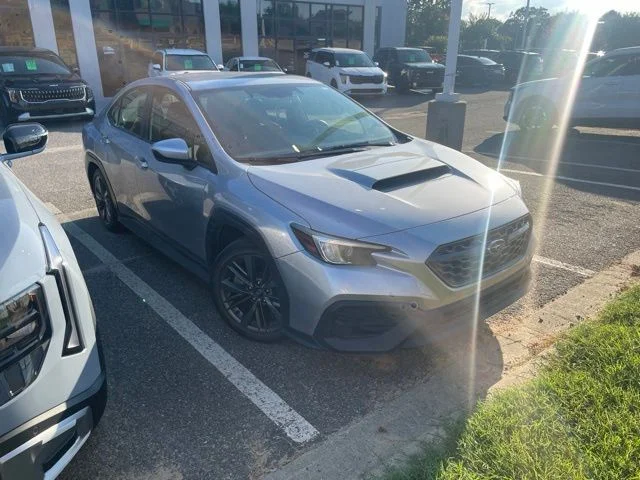 Used 2024 Ice Silver Metallic Subaru Base image 2