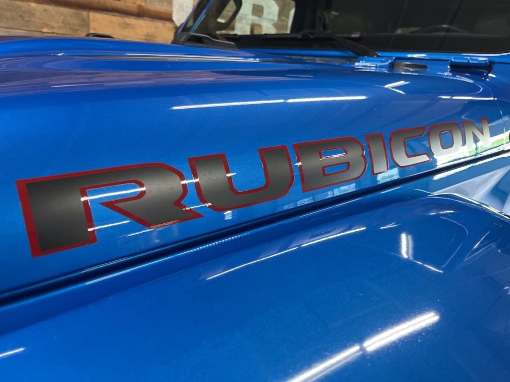 Used 2023 Blue Pearl Jeep Rubicon image 10