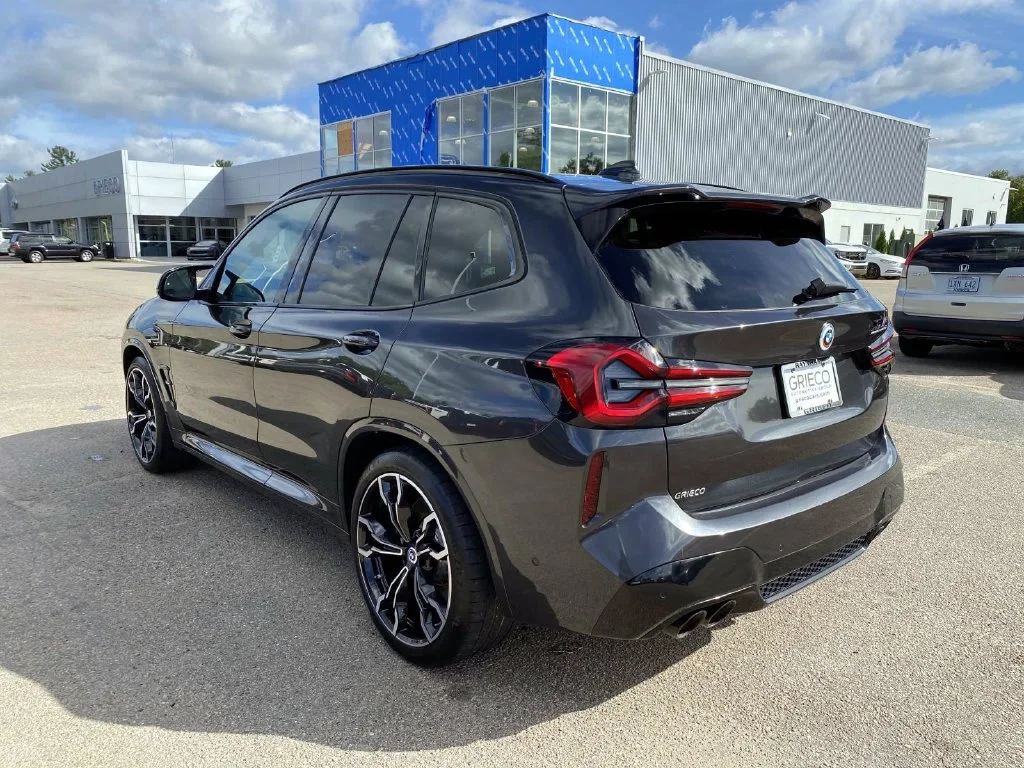 Used 2023 Dark Graphite BMW M image 8