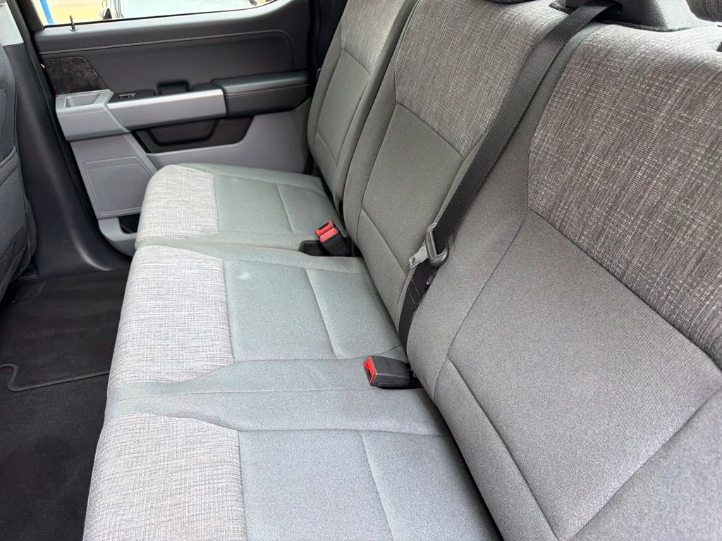 Used 2023 Agate Black Metallic Ford XLT image 11
