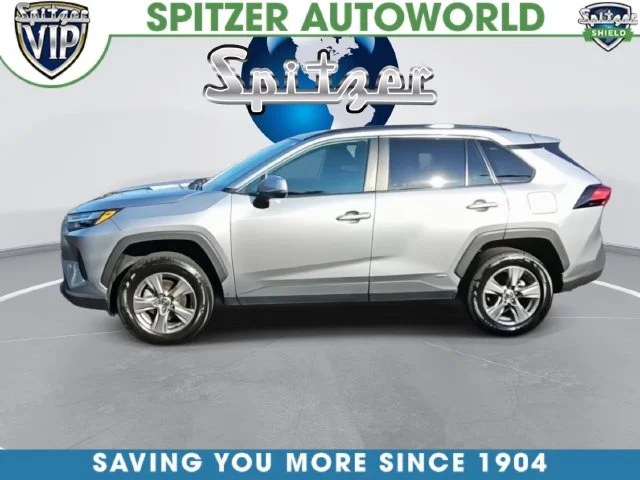 Used 2024 Silver Toyota XLE image 8