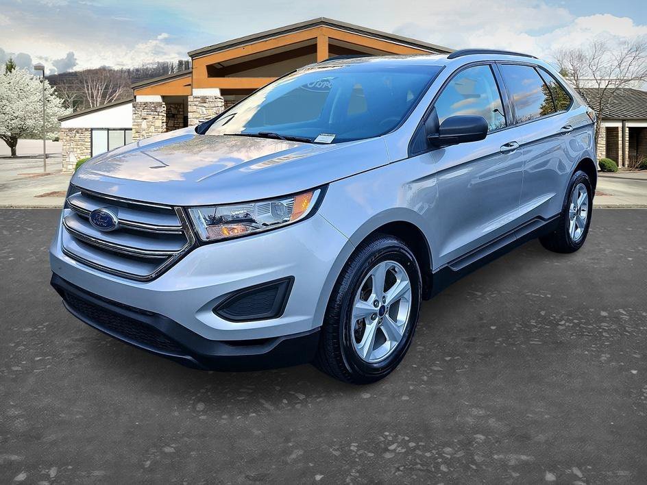 Used 2016 Ingot Silver Ford SE image 1