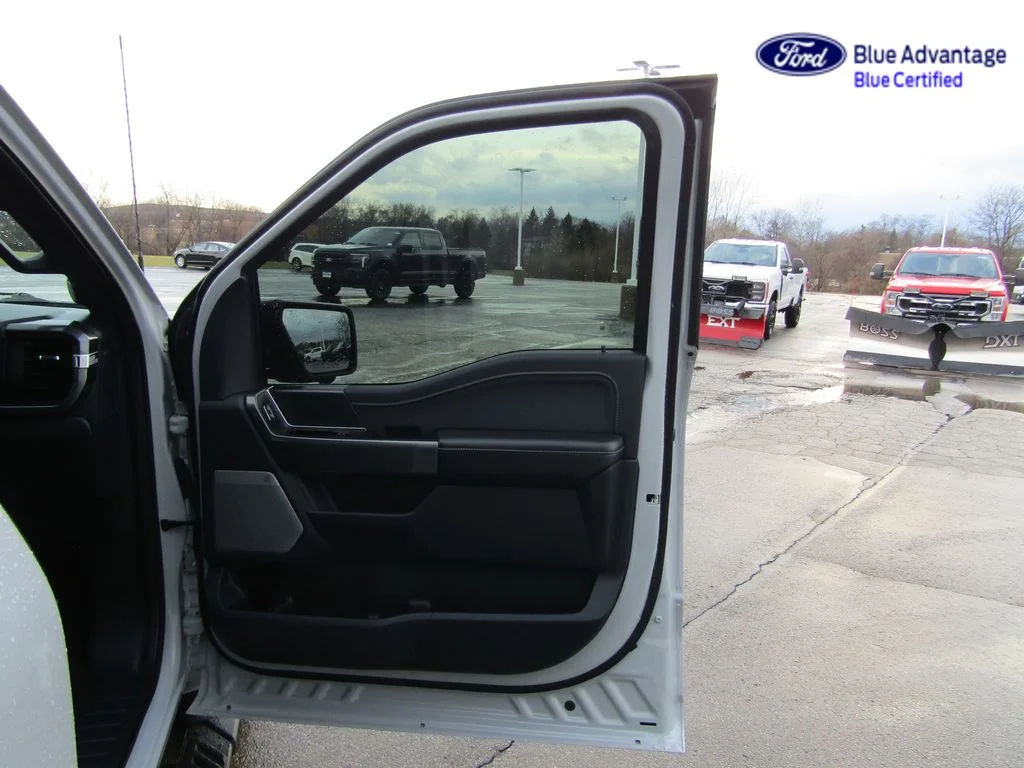 Certified Used 2023 Avalanche Ford XLT image 41