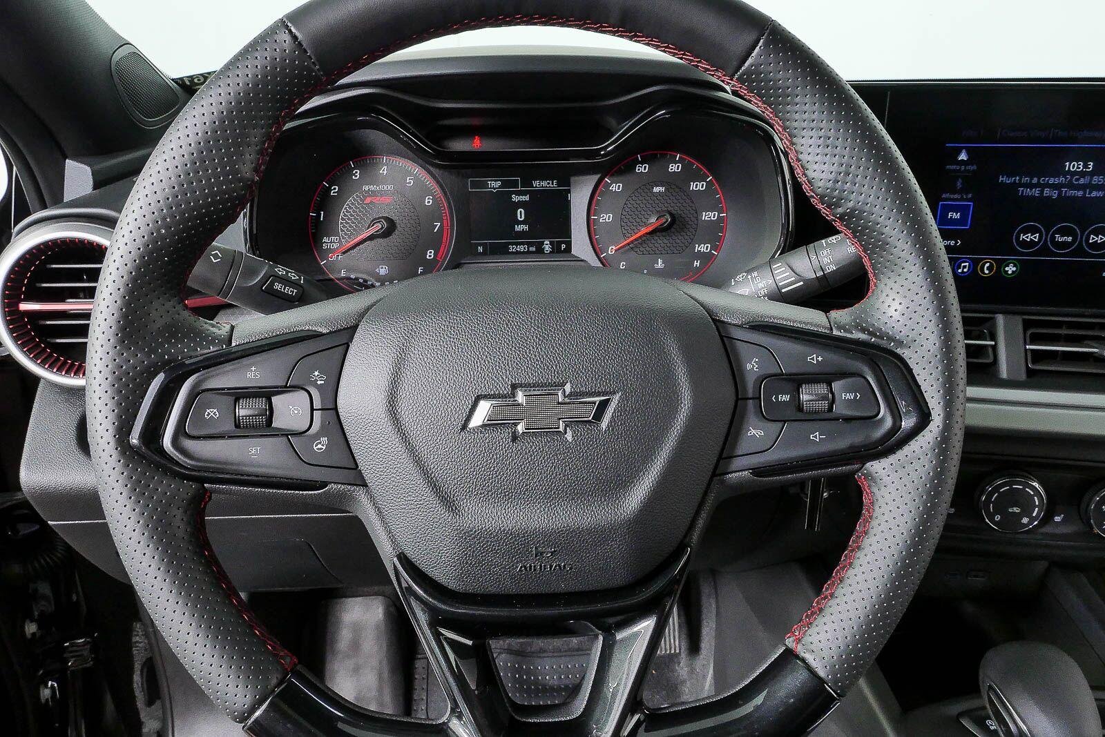 2025 Chevrolet Trax RS - Photo 8