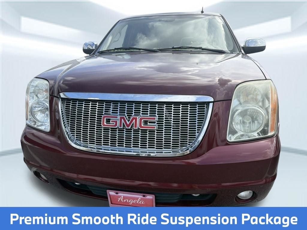 Used 2008 Sonoma Red Metallic GMC SLT image 2