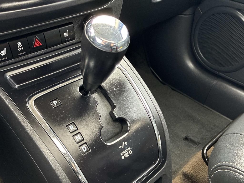 Used 2017 Gray Jeep Latitude image 26