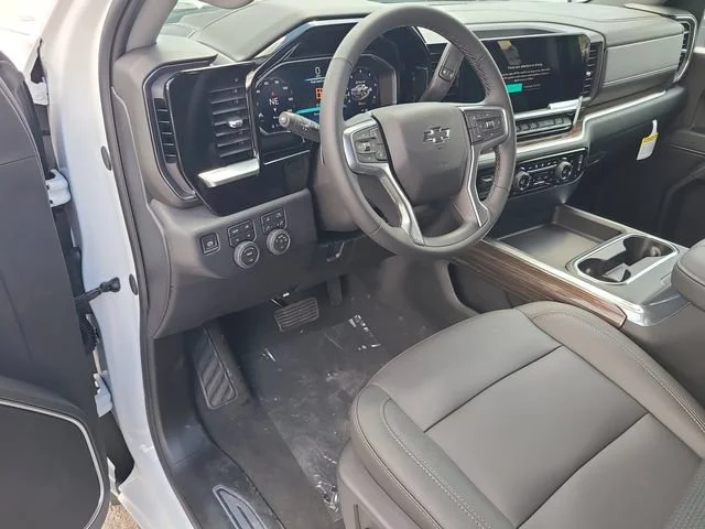 New 2026 Summit White Chevrolet LT image 18