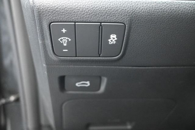 Used 2025 Gray Kia LXS image 21