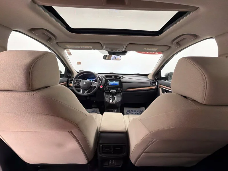 Used 2018  Honda EX image 16